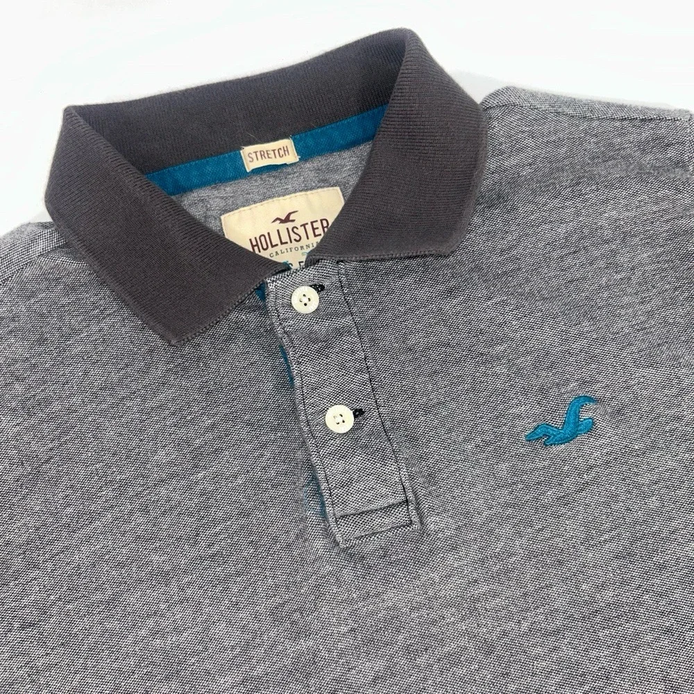 Hollister Mens Polo Shirt Medium Two Tone Grey Epic Flex Stretch Blue Logo - Picture 2 of 8